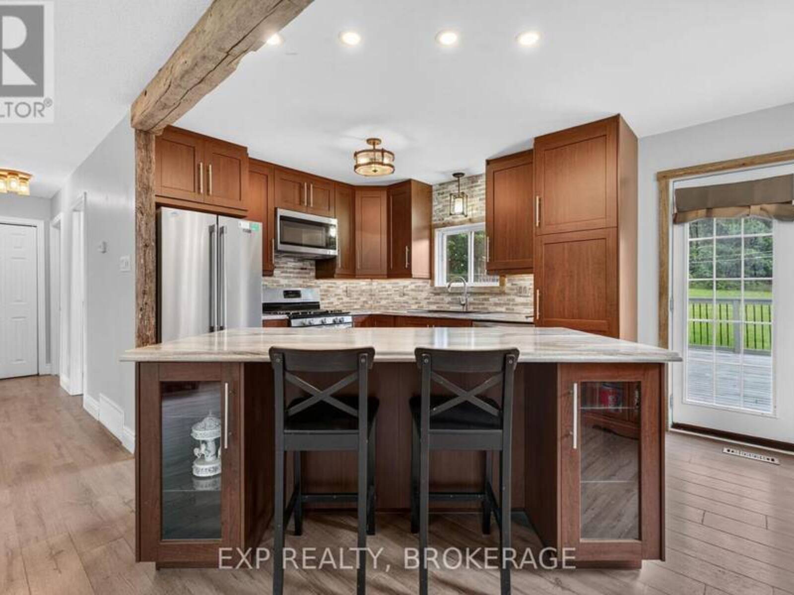 9009 PERTH ROAD, Westport, Ontario K0G 1X0