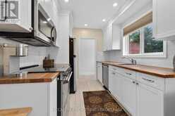 1242 LEYTON AVENUE | Kingston Ontario | Slide Image Thirteen