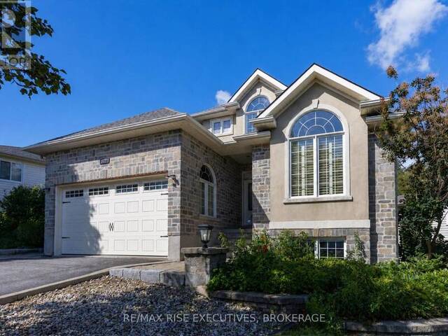 700 MELROSE STREET Kingston Ontario, K7M 9B4 - 5 Bedrooms Home For Sale