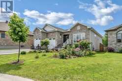 861 WINDERMERE DRIVE | Kingston Ontario | Slide Image One