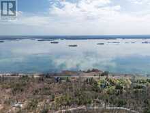 1168 THOUSAND ISLAND PARKWAY | Mallorytown Ontario | Slide Image Sixteen