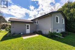 868 ALLUM AVENUE | Kingston Ontario | Slide Image Forty
