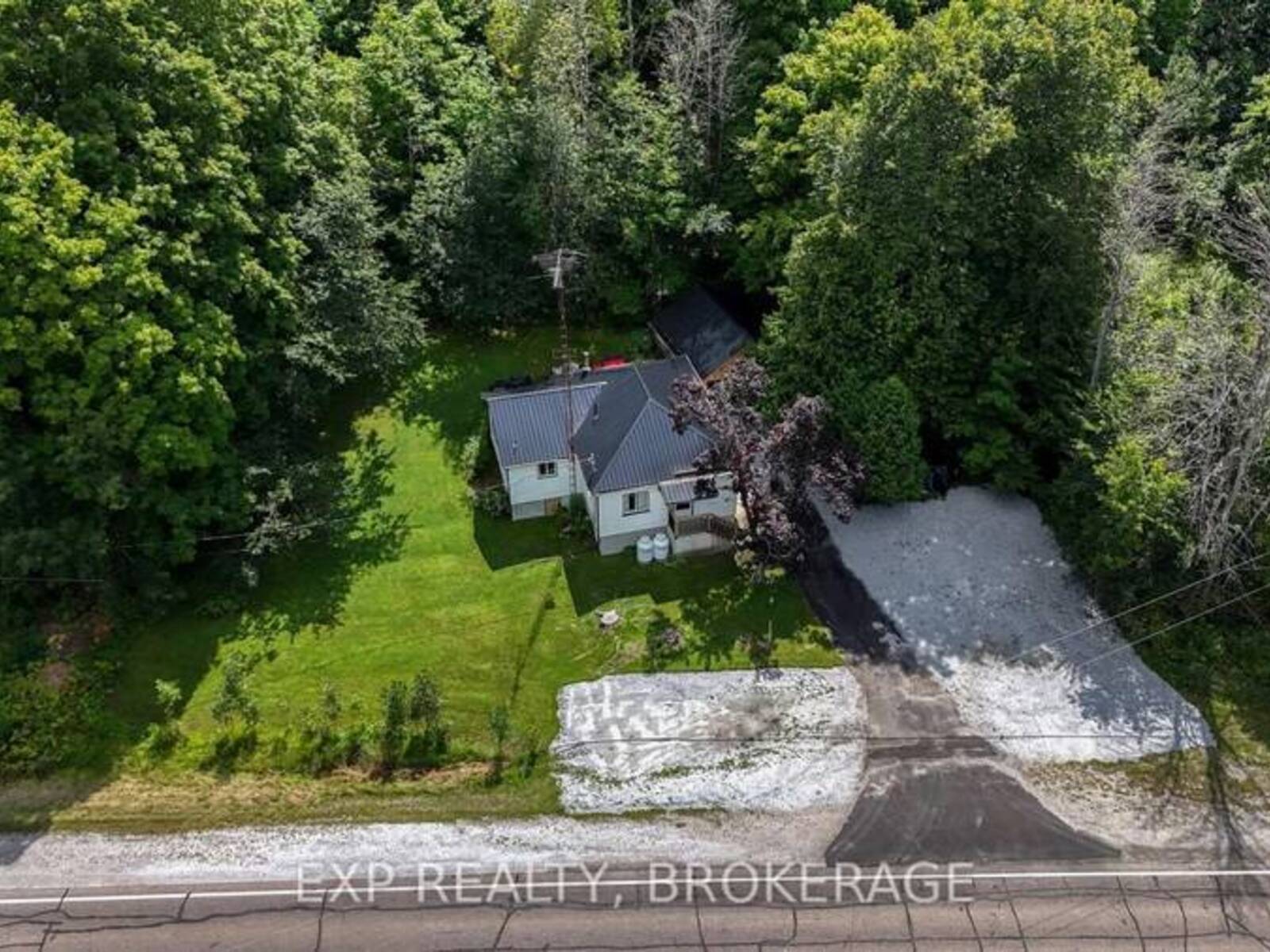 22053 HIGHWAY 7, Tay Valley, Ontario K0H 2B0