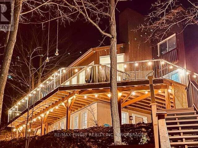 1066 MOUNTVALE POINT ROAD Central Frontenac Ontario, K0H 2P0 - 4 Bedrooms Waterfront Home For sale