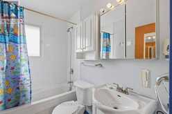 59 CAMPBELL CRESCENT | Kingston Ontario | Slide Image Nineteen