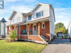 944 WARBURTON CRESCENT Kingston Ontario, K7M 8L1