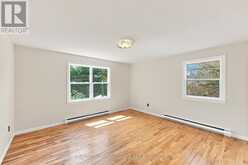 6 GRENVILLE CRESCENT | Kingston Ontario | Slide Image Thirty-six