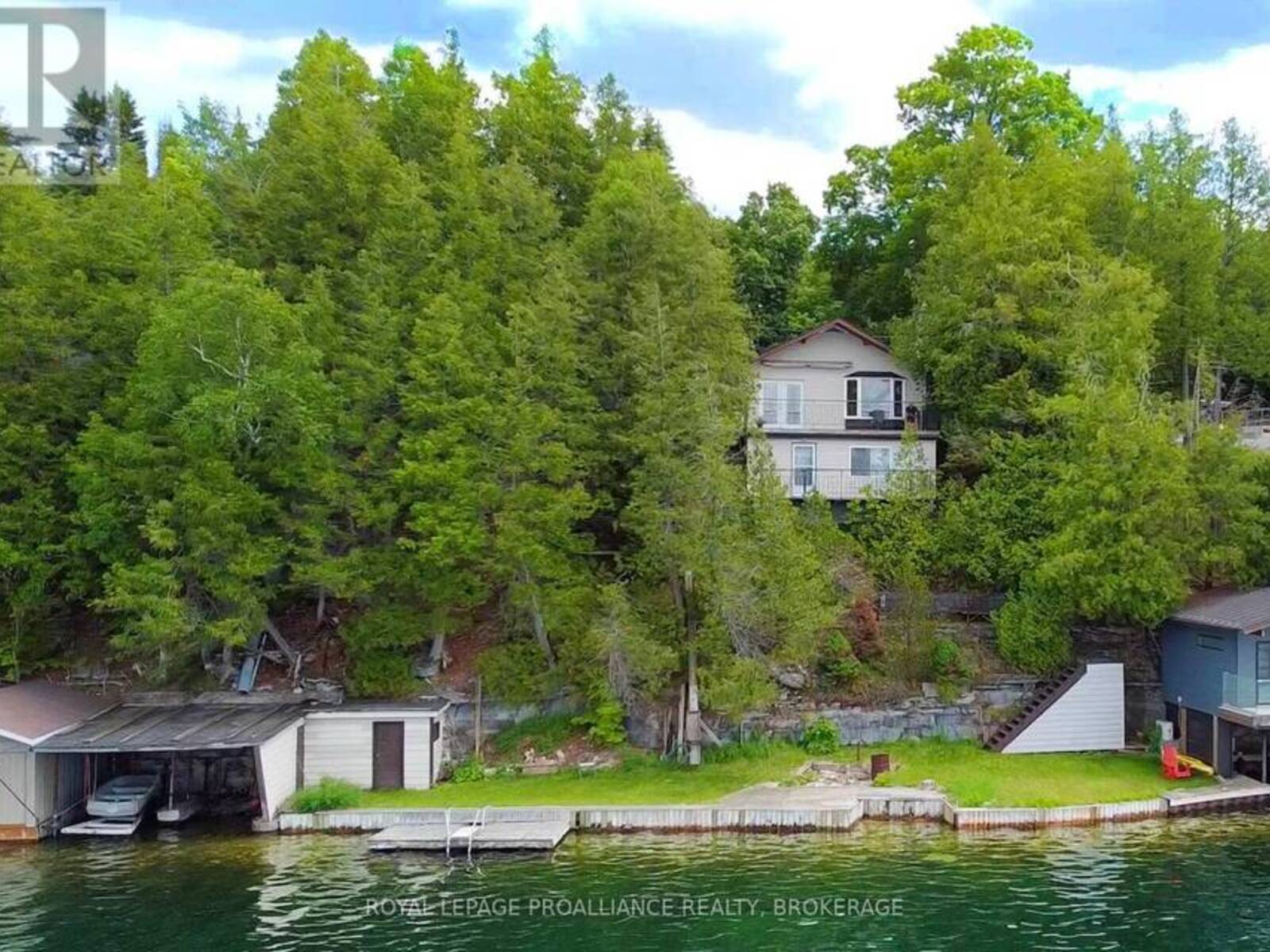 4502 RED MAPLE LANE, Inverary, Ontario K0H 1X0