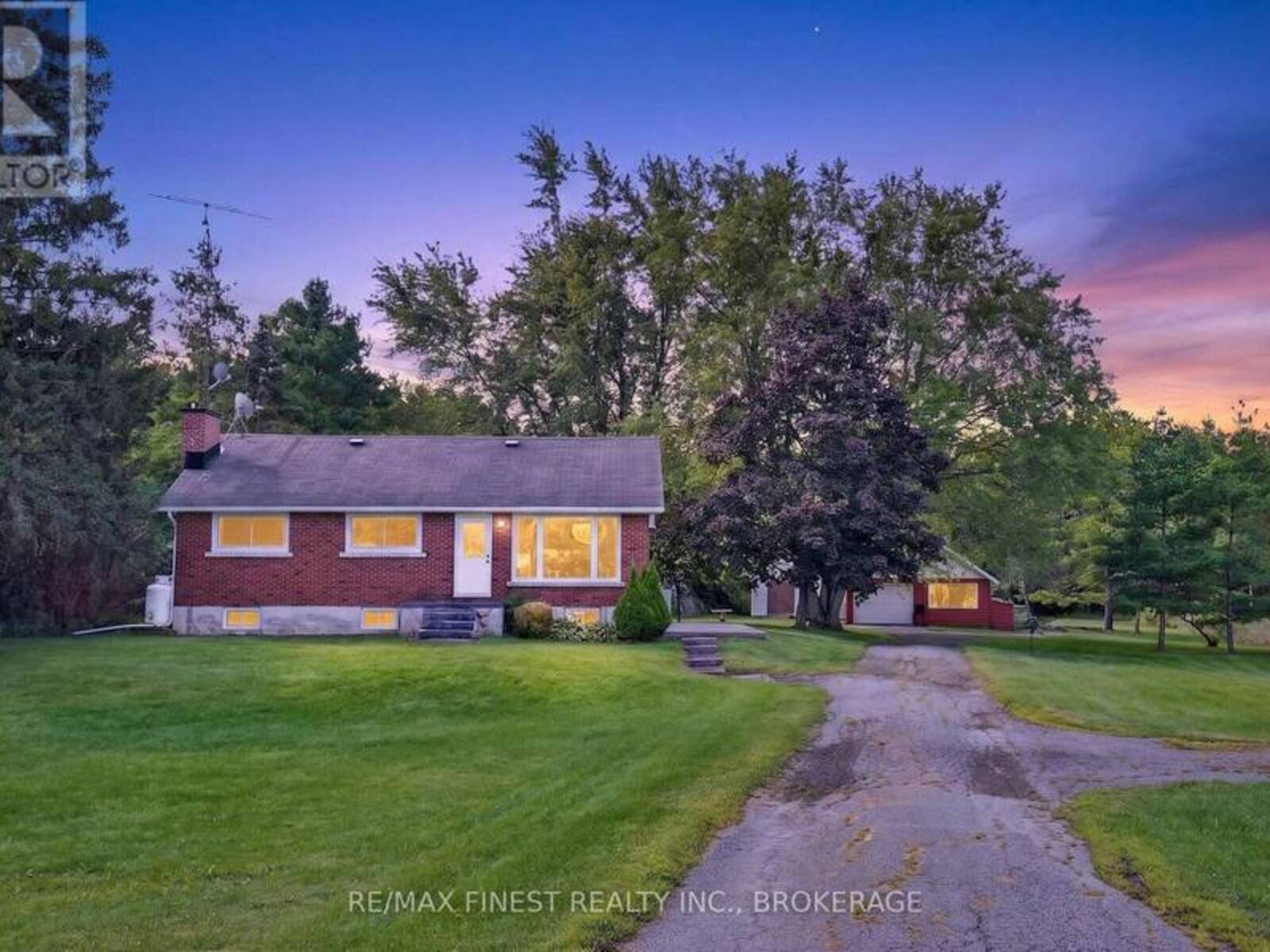 513 COUNTY ROAD 2, Gananoque, Ontario K7G 2V4