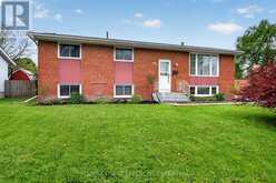 14 CHESTERFIELD DRIVE | Loyalist Ontario | Slide Image Two