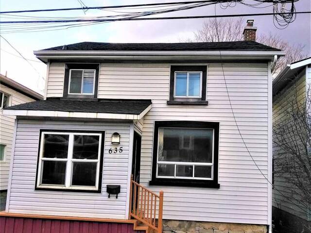 635 VICTORIA STREET Kingston Ontario, K7K 4S3 - 4 Bedrooms Home For Sale