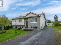 145 UPPER LAKE STREET Prince Edward Ontario, K0K 2T0
