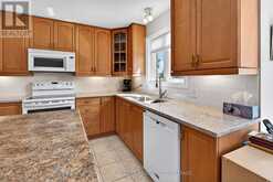 36 GLENORA DRIVE | Loyalist Ontario | Slide Image Twelve