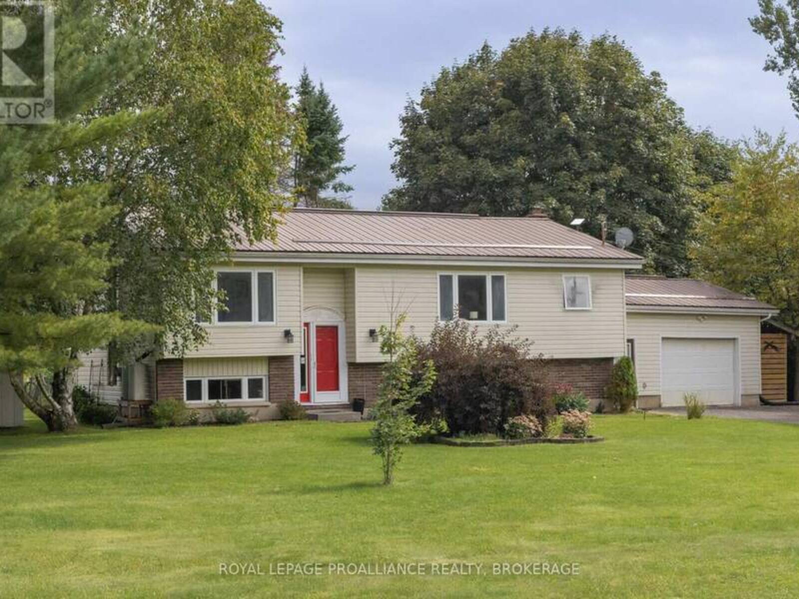 4018 COUNTY ROAD 1 E, Stone Mills, Ontario K0K 3N0