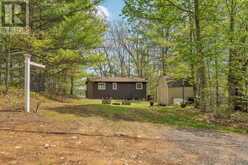 3 ACORN LANE | South Frontenac Ontario | Slide Image Three