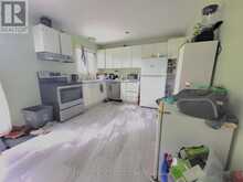 928 OAKVIEW AVENUE | Kingston Ontario | Slide Image Three