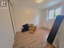 928 OAKVIEW AVENUE | Kingston Ontario | Slide Image Seven