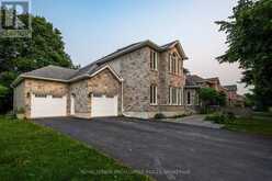 81 KENWOODS CIRCLE | Kingston Ontario | Slide Image Two