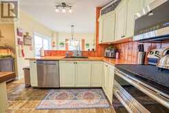108 MCDONOUGH CRESCENT | Loyalist Ontario | Slide Image Nine