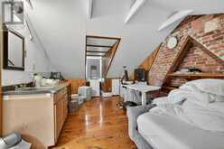 162 EARL STREET | Kingston Ontario | Slide Image Thirty-one