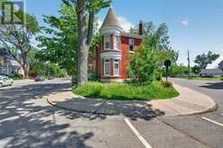 162 EARL STREET | Kingston Ontario | Slide Image Forty