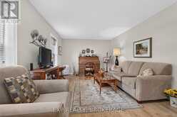 295 VICTORIA AVENUE | Gananoque Ontario | Slide Image Thirteen