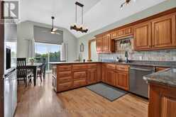 27 COLLINS DRIVE | Inverary Ontario | Slide Image Nine