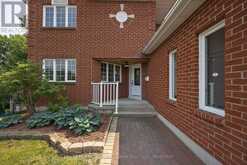 272 FRIARHILL CRESCENT | Kingston Ontario | Slide Image Three