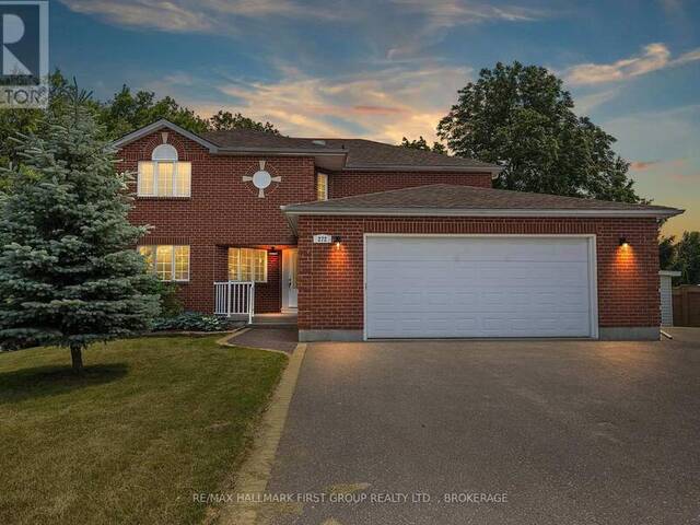 272 FRIARHILL CRESCENT Kingston Ontario, K7M 8P4 - 4 Bedrooms Home For Sale