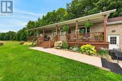 4126 HIDEAWAY LANE | South Frontenac Ontario | Slide Image Two