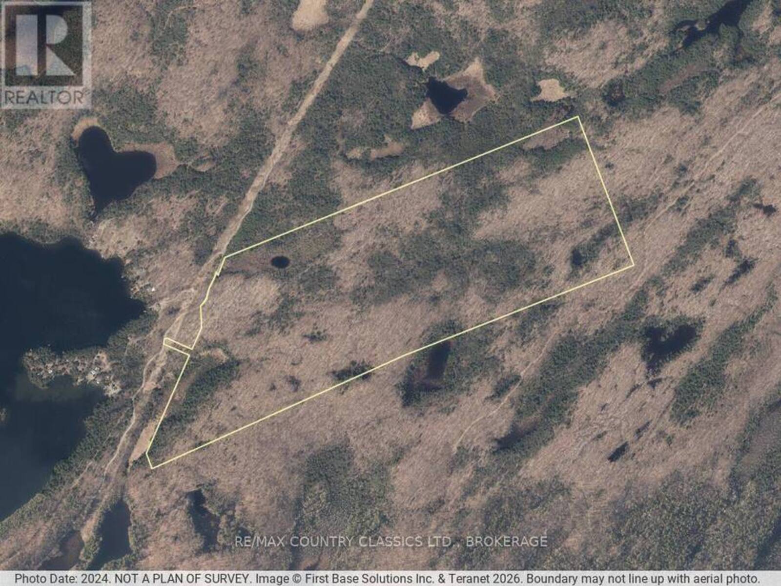 S 1/2 LOT 2-4 CON 1 HYDRO LANE, North Frontenac, Ontario K0H 2M0