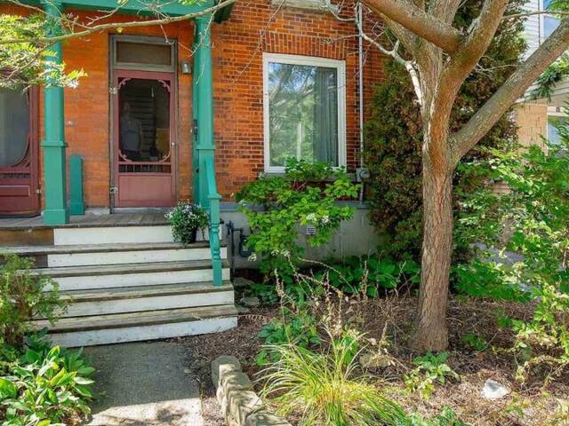 38 YORK STREET Kingston Ontario, K7K 1P5 - 3 Bedrooms Home For Sale