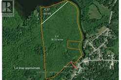 5243 BATTERSEA ROAD | South Frontenac Ontario | Slide Image Two