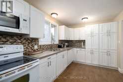 195 SPLINTER COURT | Kingston Ontario | Slide Image Fourteen