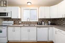 195 SPLINTER COURT | Kingston Ontario | Slide Image Seventeen