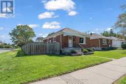 945 VICTORIA STREET | Kingston Ontario | Slide Image One