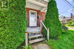258 RAGLAN ROAD | Kingston Ontario | Slide Image Two