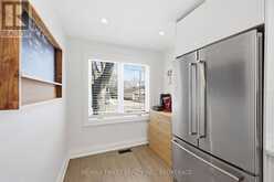 258 COLLEGE STREET | Kingston Ontario | Slide Image Thirteen