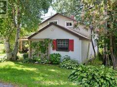 15 STURTIVANS LANE Gananoque Ontario, K7G 2V4