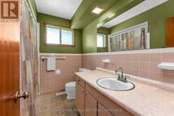 421 WINDWARD PLACE | Kingston Ontario | Slide Image Sixteen