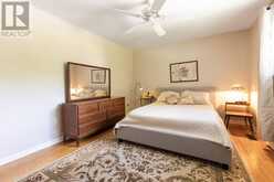 1043 LINCOLN DRIVE | Kingston Ontario | Slide Image Thirty-three