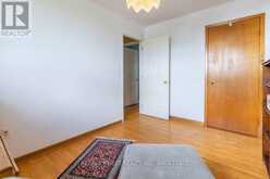 1043 LINCOLN DRIVE | Kingston Ontario | Slide Image Thirty-seven