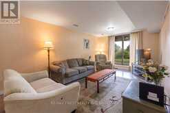 1043 LINCOLN DRIVE | Kingston Ontario | Slide Image Nine