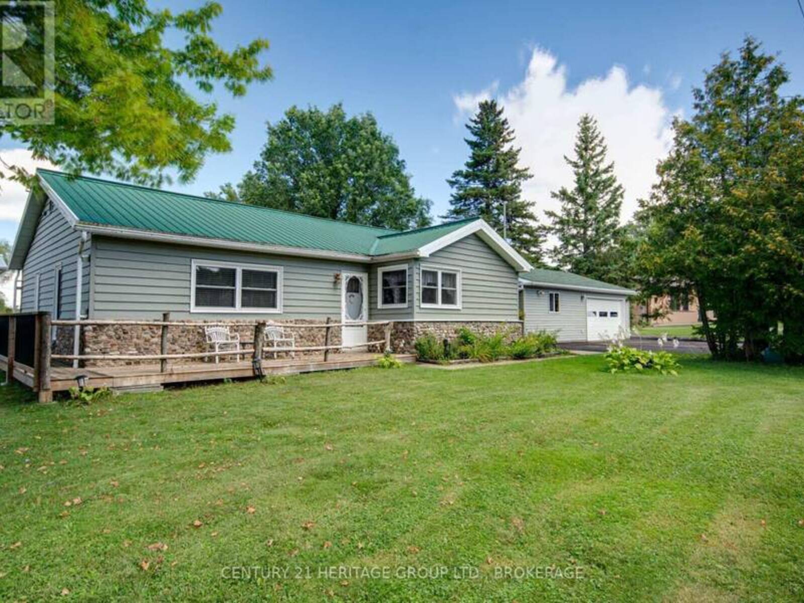 492 KINGSTON MILLS ROAD, Kingston, Ontario K7L 5H6