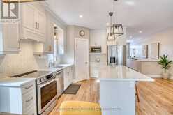 620 GRACELAND AVENUE | Kingston Ontario | Slide Image Eighteen