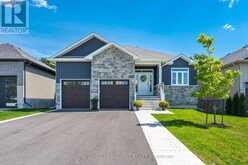 620 GRACELAND AVENUE | Kingston Ontario | Slide Image Three