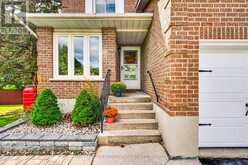 600 WHISTLER TERRACE | Kingston Ontario | Slide Image Two