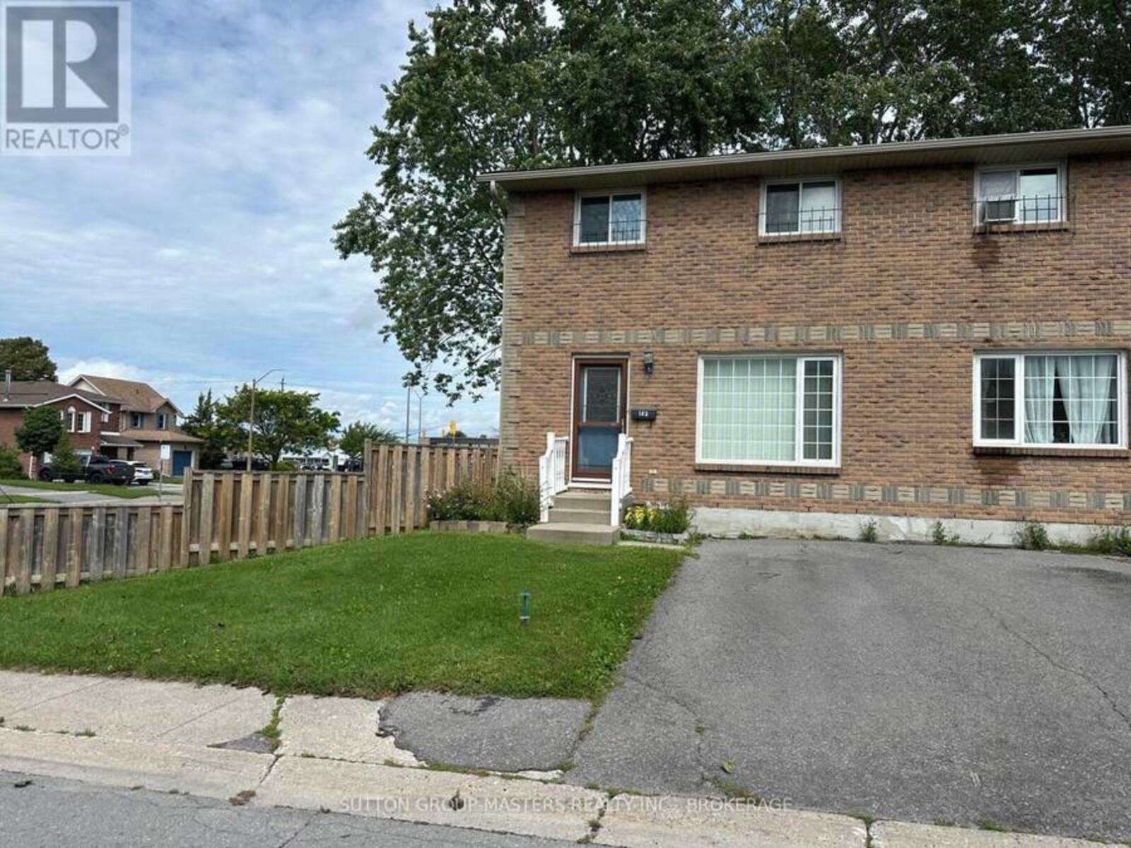 182 ROSEMUND CRESCENT, Kingston, Ontario K7M 6Z1
