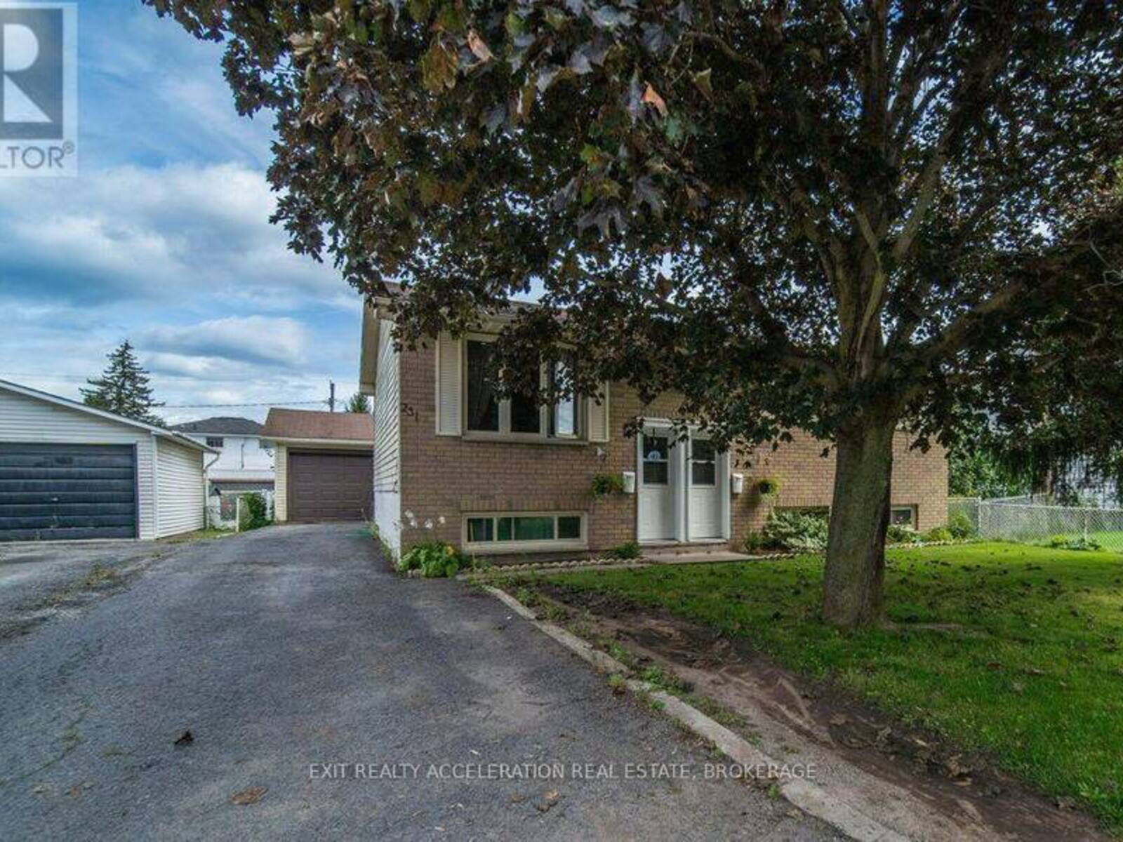 231 CAMDEN ROAD, Greater Napanee, Ontario K7R 1E5