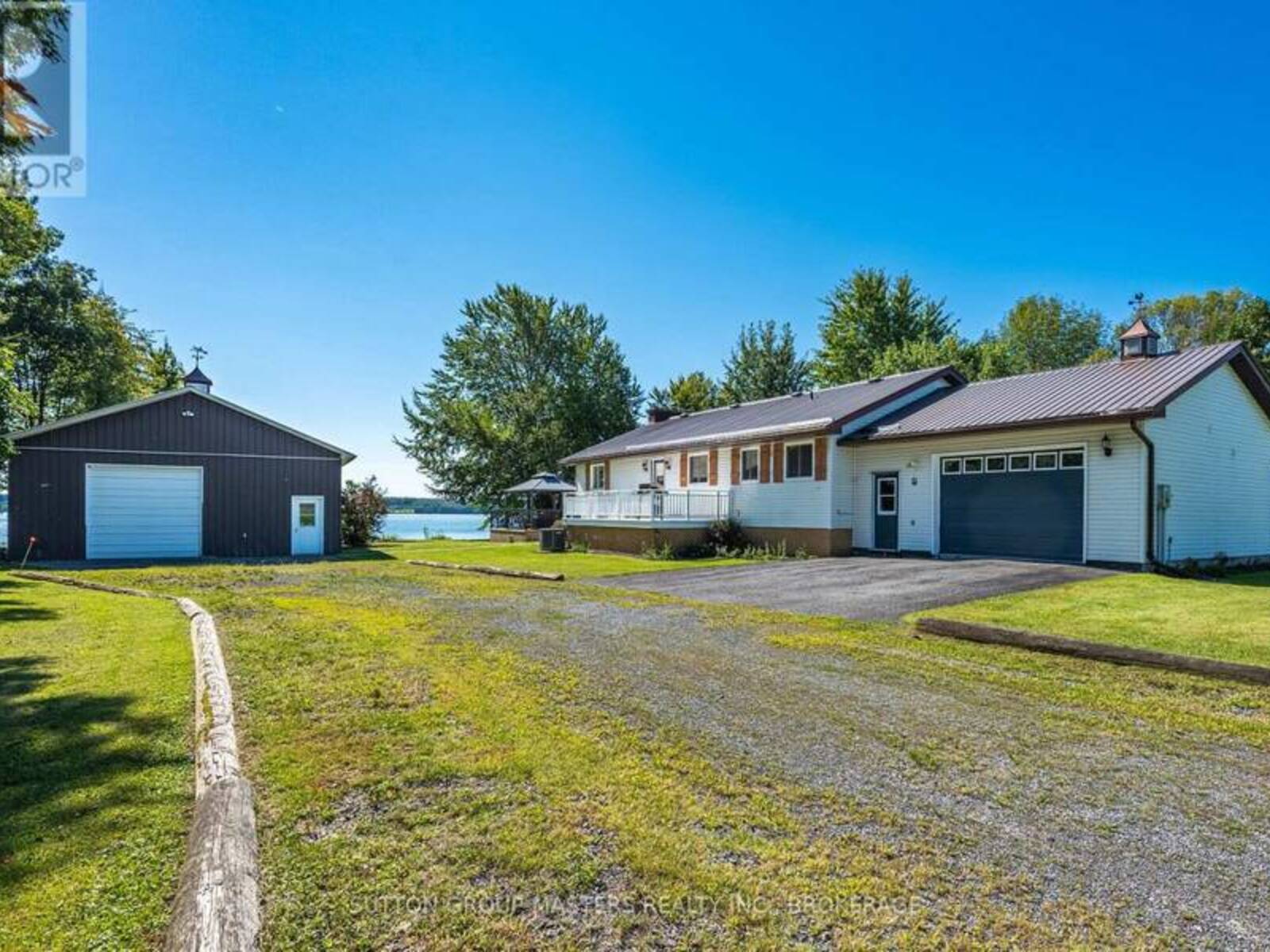 175 PLEASURE PT. LANE, Frontenac Islands, Ontario K0H 2Y0